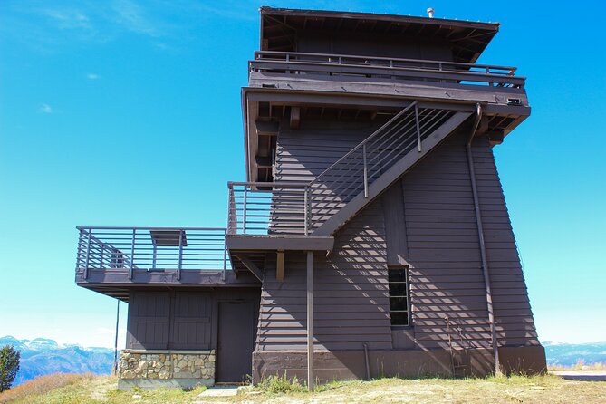 Beartooth Highway Self-Guided Driving Audio Tour - Beartooth Lake, Top of the World, and Island Lake