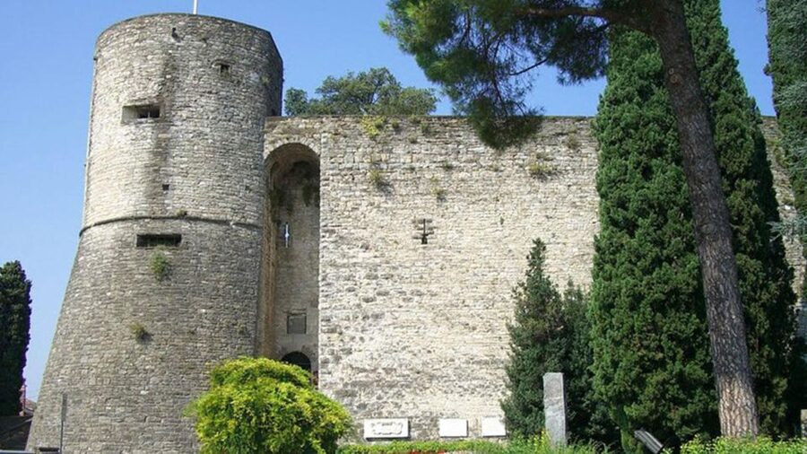 Bergamo Audioguide - TravelMate app for your smartphone - Downloading the app and entering the code