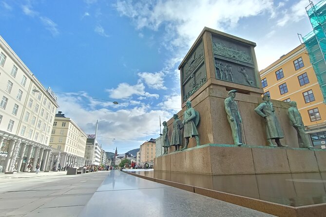 Bergen in Your Pocket: Landmarks and Lore Audio Tour - Bergen’s royal and commercial past