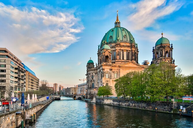 Berlin Self-Guided Audio City Tour - Booking, cancellation, and practical planning