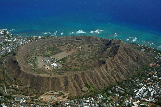 Best Oahu Self-Guided Driving Audio Tour: Beaches, History & More - North Shore beaches and surf culture