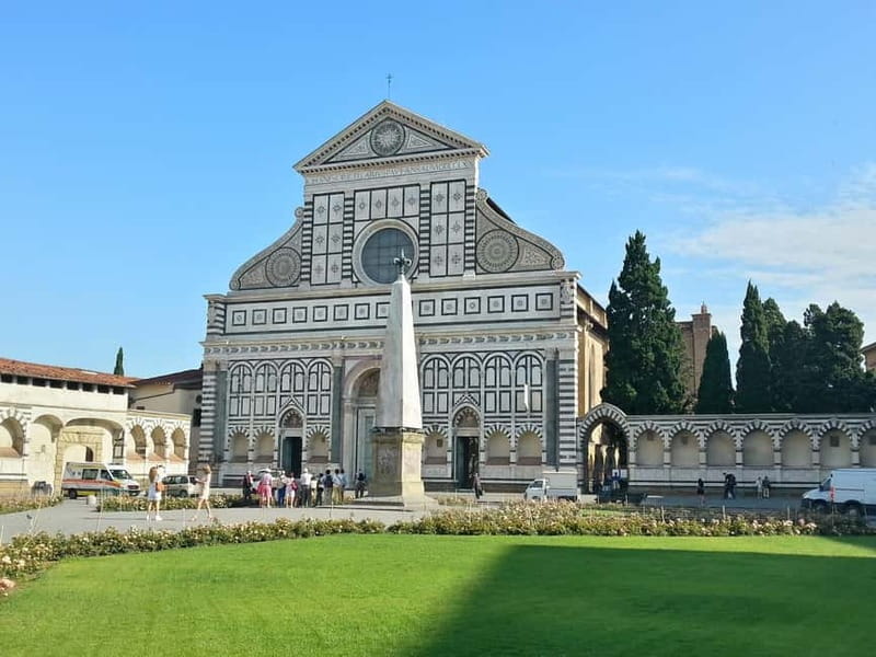 Best of Santa Maria Novella Basilica: No-Wait Audio Tour - Collecting your ticket behind the basilica