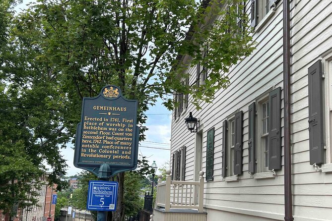 Bethlehem Historical Private Audio Walking Tour - God’s Acre, a five-minute pause in the Moravian Cemetery