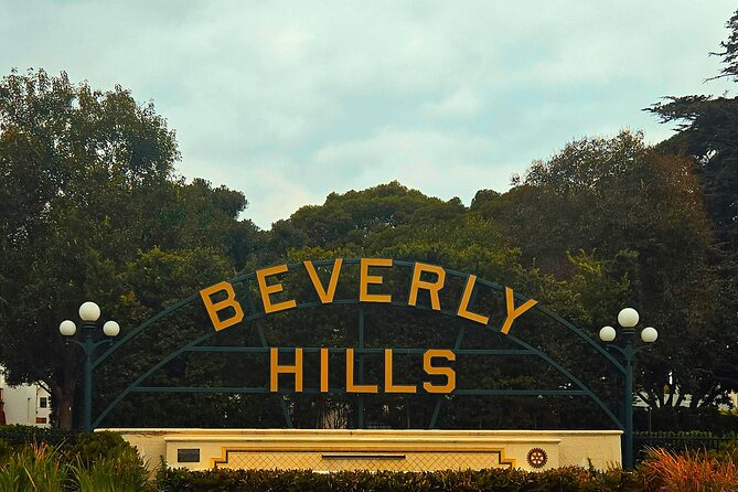 Beverly Hills and Rodeo Drive: A Self-Guided Audio Tour - Rodeo Drive and the roots of its retail reputation