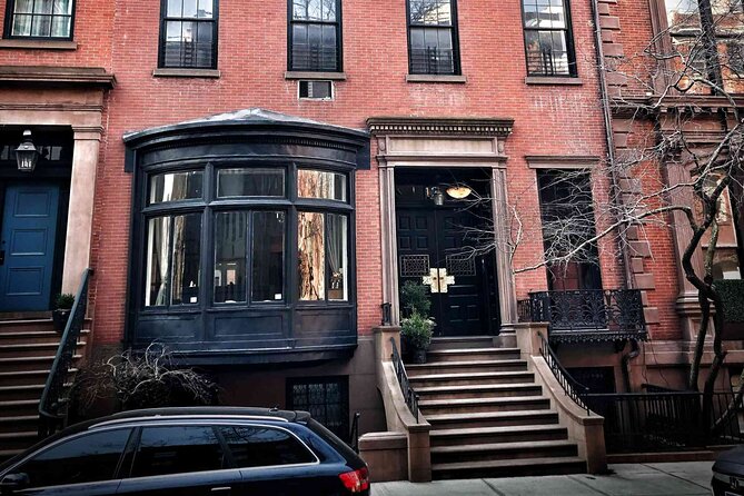Boho Greenwich Village: A Self-Guided Audio Tour - A Literary Block with Emma Lazarus, Sinclair Lewis, and Emily Post