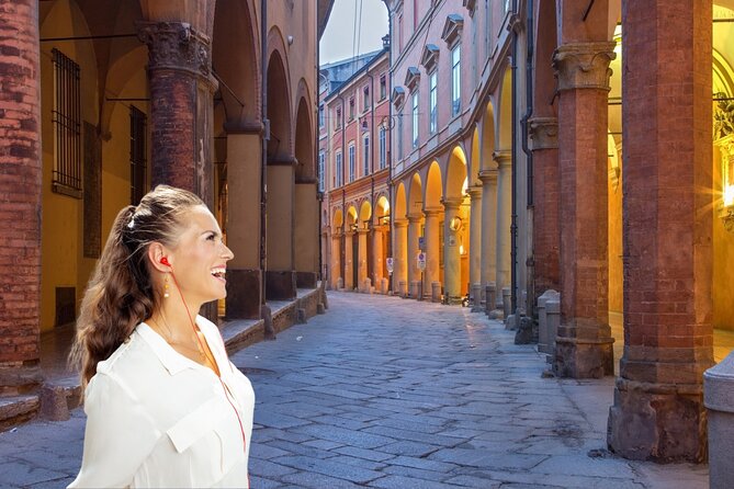 Bologna: City Walk with Audio Guide in 7 Languages on your Phone - A self-guided route through Bologna’s historic center