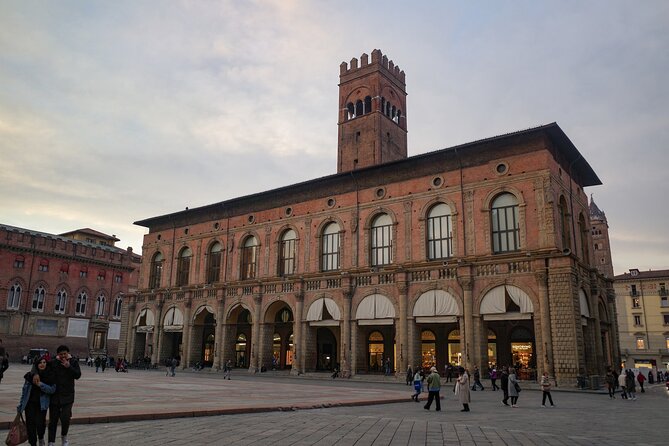 Bologna: City Walk with Audio Guide in 7 Languages on your Phone - What $9.01 buys you
