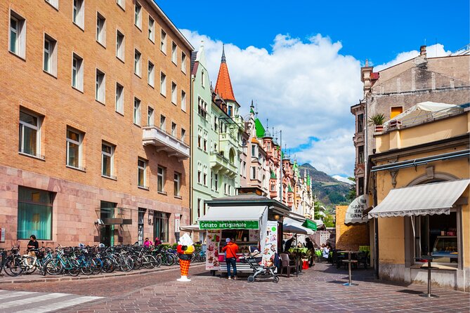 Bolzano Scavenger Hunt and Highlights Self Guided Audio Tour - How much value do you get for $10.82?