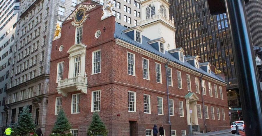 Boston: City History and Highlights Audio App Walking Tour - The Old North Church and Paul Revere’s North End