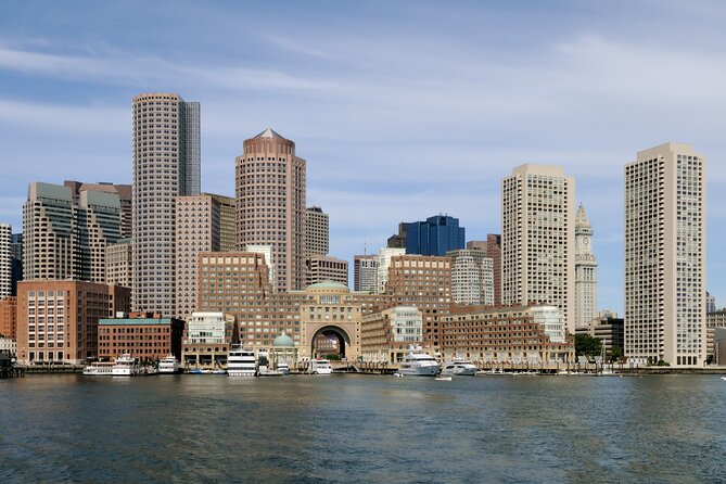 Boston Harborwalk & Tea Party Self-Guided Walking Audio Tour - The New England Aquarium as an optional extension