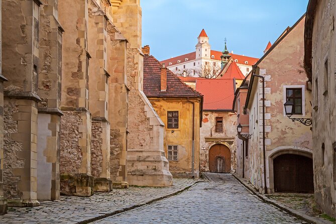 Bratislava Scavenger Hunt and Highlights Self Guided Audio Tour - Key points to know before you book