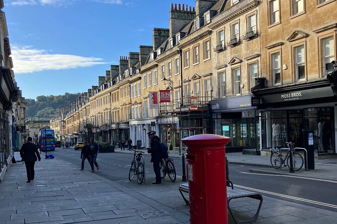 Bridgerton’s Filming Locations in Bath Audio Guide - The promenade and the Royal Crescent