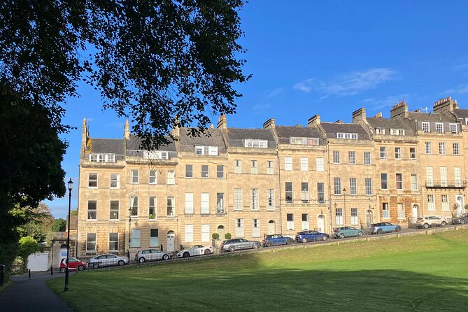Bridgerton’s Filming Locations in Bath Audio Guide - Lady Danbury’s house and the tea option