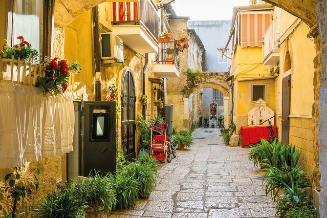 Brindisi Walking Tour with Audio and Written Guide by a Local - Virgil’s staircase and the harbor promenade