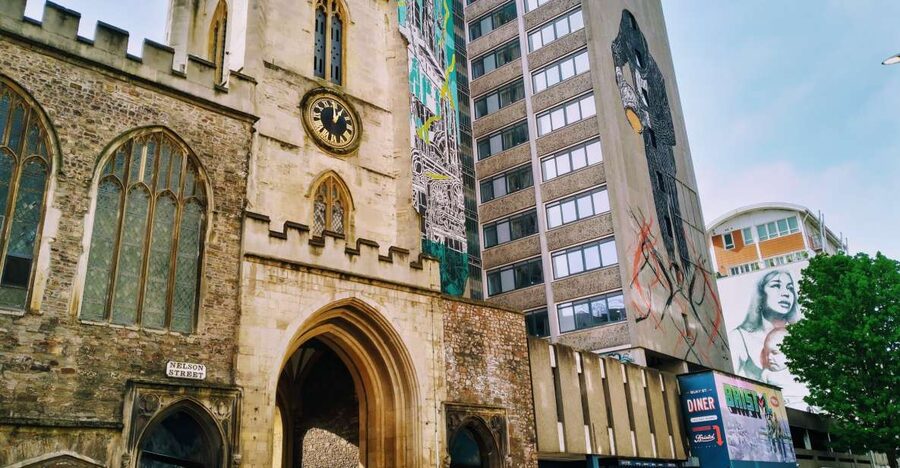 Bristol: Self-Guided Sightseeing Audio Tour - Key points at a glance