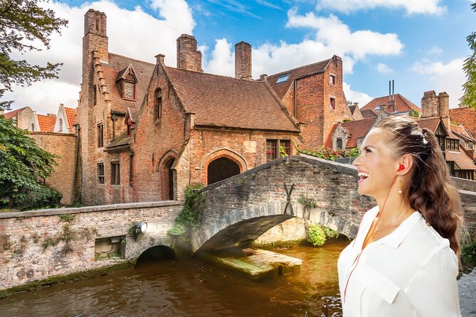 Bruges: City Walk with Audio Guide in 7 Languages on your Phone - Key points to know before you book