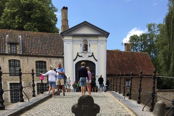 Bruges’ Legends and Hidden Treasures: A Self-Guided Audio Tour - The Belfort and the first layer of Bruges stories