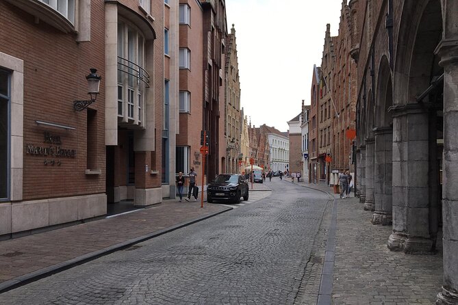 Bruges’ Legends and Hidden Treasures: A Self-Guided Audio Tour - Church of Our Lady and the bridge of love