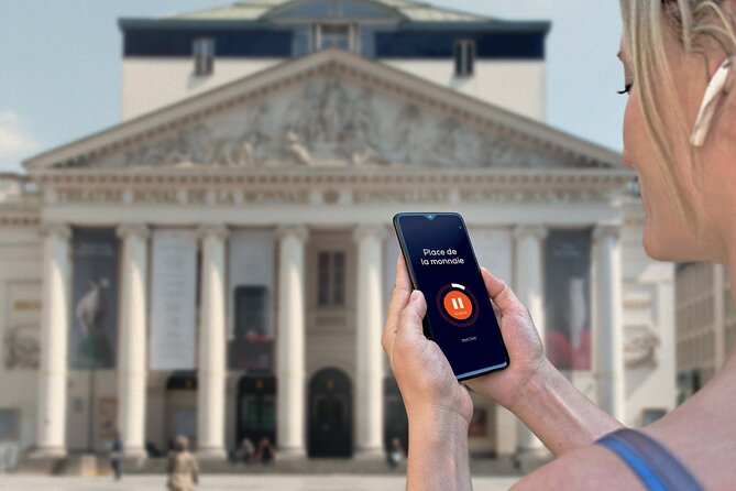 Brussels Audioguided walking tour 2h40 and 25 reviews - Cathedral of St. Michael and St. Gudula
