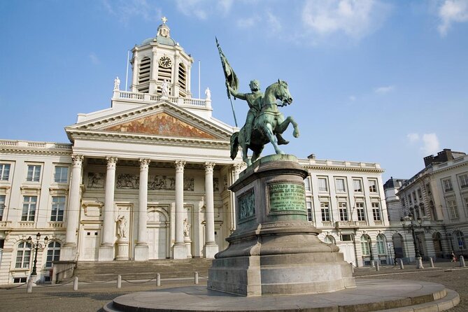 Brussels: City Walk with Audioguide in 7 Languages on your Phone - Key points before you book