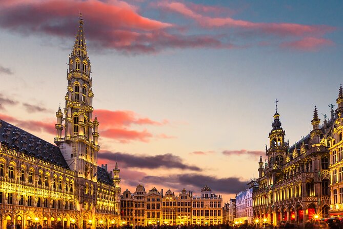 Brussels Scavenger Hunt and Highlights Self Guided Audio Tour - Laeken, Jeanneke Pis, and the route’s final stretch