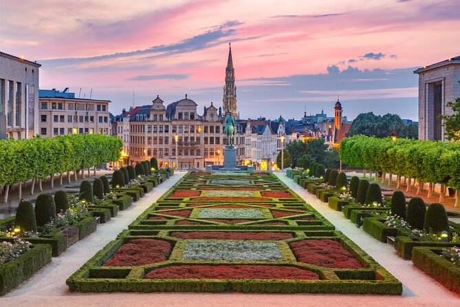 Brussels Scavenger Hunt and Highlights Self Guided Audio Tour - Royal Palace and the fine arts quarter