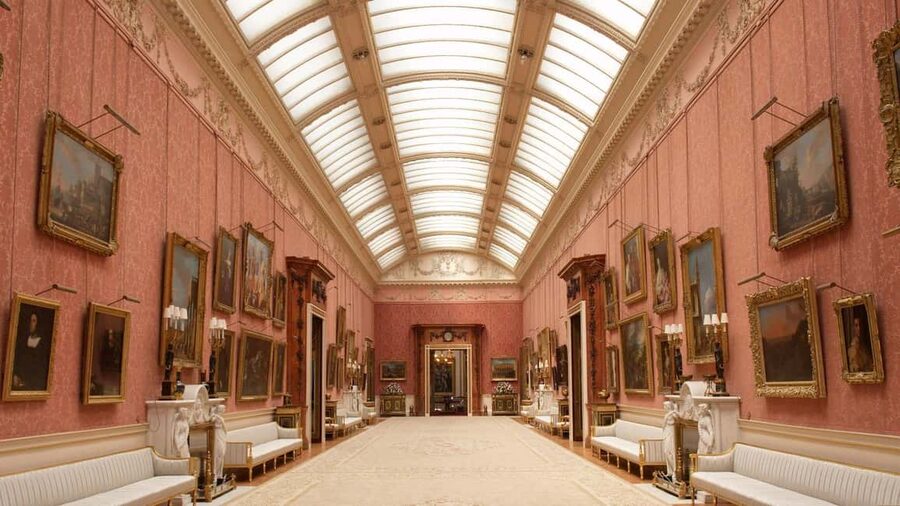 Buckingham Palace State Rooms Entry & Royal London Audio App - Rembrandt, Rubens, and the Royal Collection