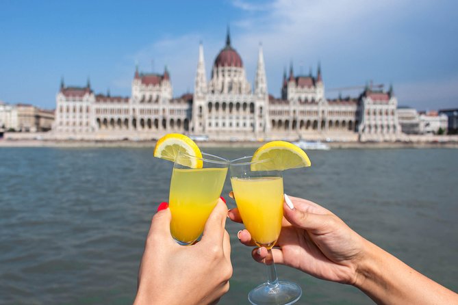 Budapest Danube Cruise with Drink, Audio Guide, Margaret Island - Margaret Island adds a useful pause