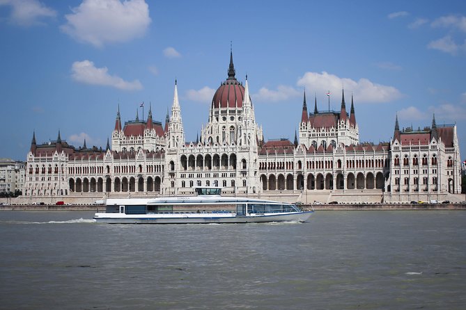 Budapest Danube Cruise with Drink, Audio Guide, Margaret Island - How the cruise compares with a walk through Budapest
