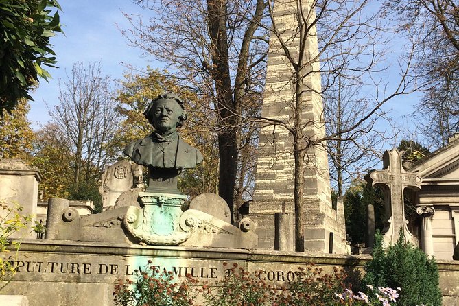 Bundle of Père Lachaise Cemetery: Self-Guided Audio Tours - Three Chairfather walks and roughly 50 stories