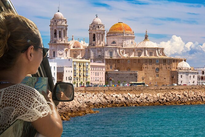 Cádiz TukTuk Tour with Audio Guide - Gran Teatro Falla and Cádiz’s cultural side
