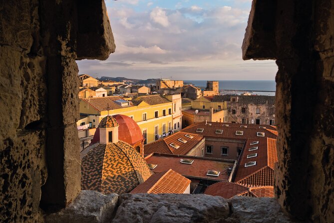 Cagliari Walking Tour with Audio and Written Guide - San Benedetto Market and the food break