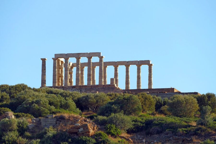 Cape Sounion: Self-Guided Highlights Audio Tour - Looking beyond the famous columns