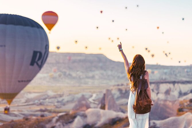 Cappadocia Sunrise Hot Air Balloon Watching Tour With Audio Guide - Timing and communication matter