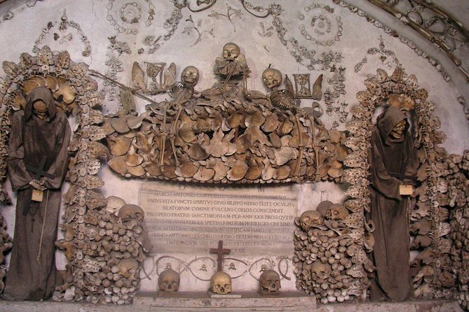 Capuchin Crypts Tour – Fast-Track, Guided or Audio - Guided tour or audio guide?