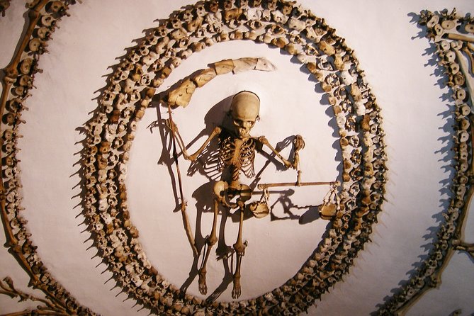 Capuchin Crypts Tour – Fast-Track, Guided or Audio - Entering at Via Vittorio Veneto