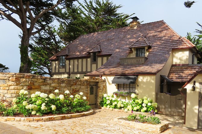 Carmel Point: A Self-Guided Audio Tour - The VoiceMap App Is the Tour Guide