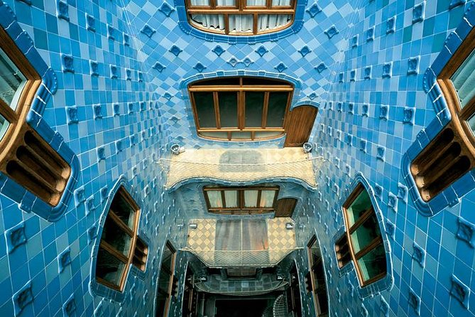 Casa Batllo Admission Ticket with Intelligent Audio Guide - Why Casa Batlló feels unlike a normal house museum