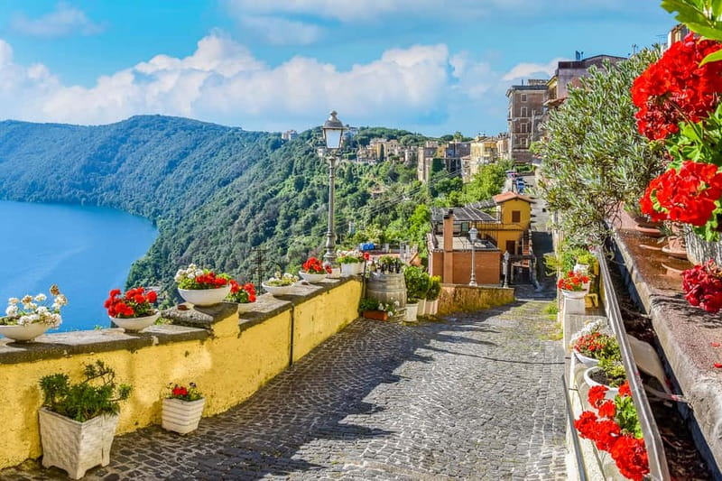 Castel Gandolfo: Papal Palace Entry Ticket and Audio Guide - The Terrace View Toward Rome