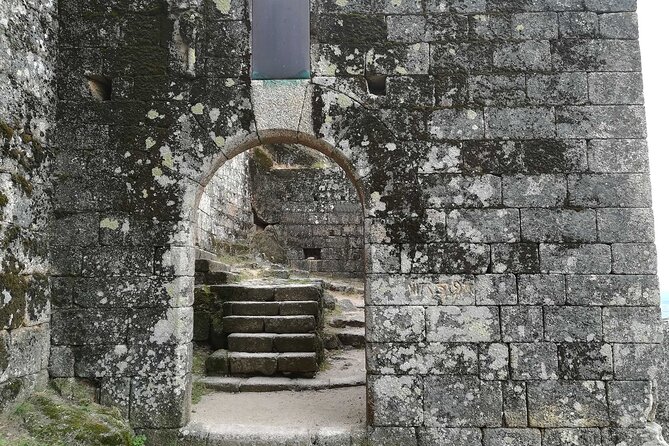 Castle of Monsanto: A Self-Guided Audio Tour of Portugal's Most Famous Site - Torre do Pião and the final section
