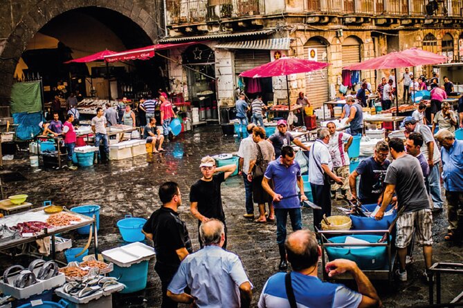 Catania Walking Tour with Audio and Written Guide by a Local - Why this low-cost Catania walk works