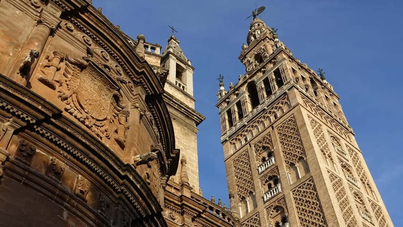 Cathedral and Giralda Entry Ticket with Audio Guide - Starting at C. Francos 19, not the cathedral