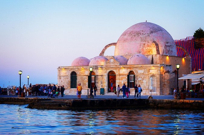 Chania Scavenger Hunt and Highlights Self Guided Audio Tour - How the app works in real use