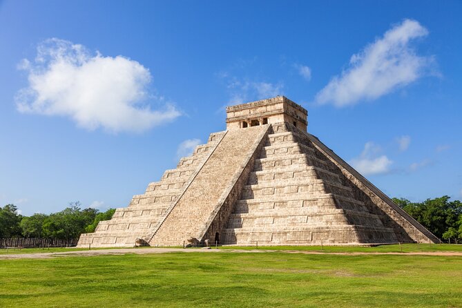 Chichen Itza: Self-Guided Tour with Audio Narration & Map - La Iglesia and the final stretch