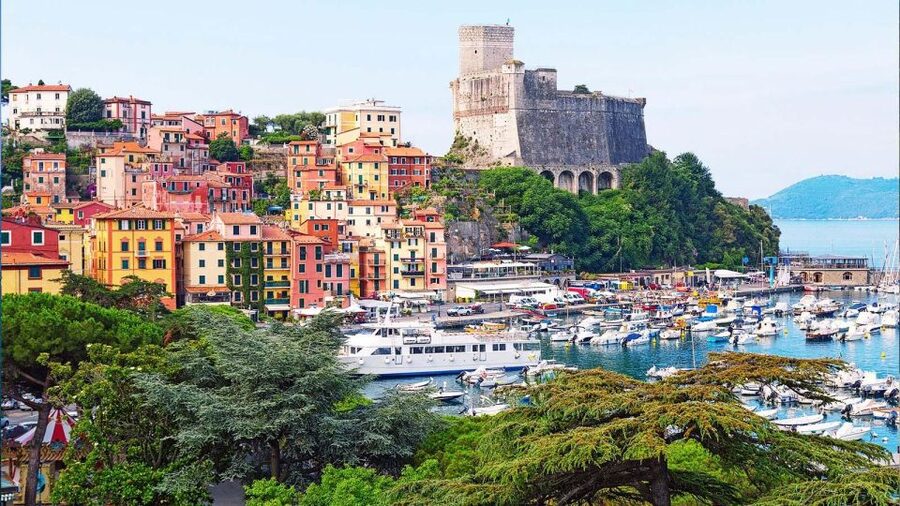 Cinque Terre Audioguide - TravelMate app for your smartphone - Should you book this Cinque Terre audio guide?