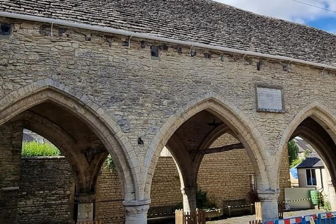 Cirencester’s Tall Tales and Hidden History: A Self-Guided Audio Tour - Cecily Hill and the Bathurst Estate