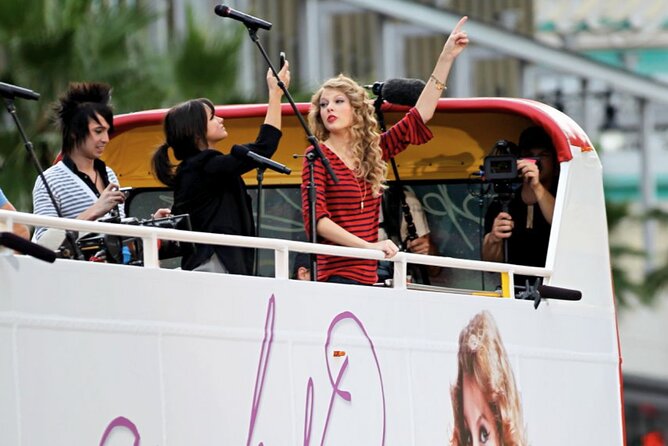City Sightseeing Hop-On Hop-Off Bus Tour with Audio Guide - Hollywood Red Route: movie landmarks and the Sunset Strip