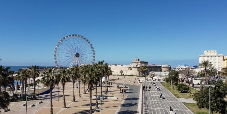 Civitavecchia: Hop-On Hop-Off Bus Ticket with Audio Guide - Key points before you board