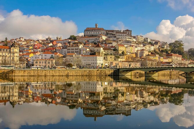 Coimbra Walking Tour with Audioguide on Your Smartphone - Sé Nova and the change to Baroque style