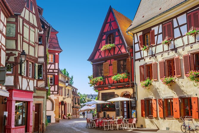 Colmar Scavenger Hunt and Highlights Self Guided Audio Tour - Unterlinden Museum: an outside look at a major institution
